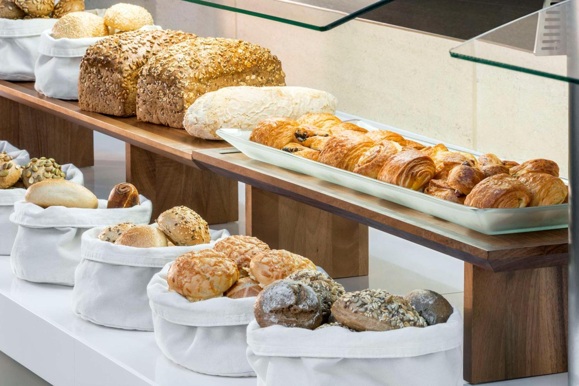 منتجع وجولف وبيتش بيستانا بلو الفور شامل الكل ألفور المظهر الخارجي الصورة Breads and pastries