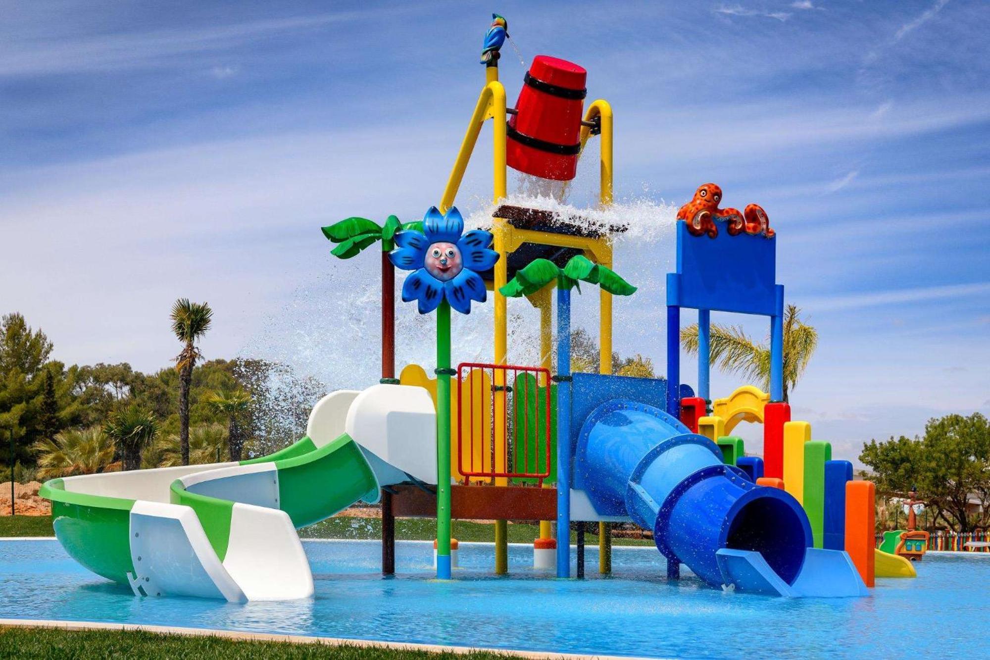 منتجع وجولف وبيتش بيستانا بلو الفور شامل الكل ألفور المظهر الخارجي الصورة Aqua Park
